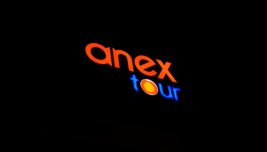 Световая объемная вывеска "anex tour"